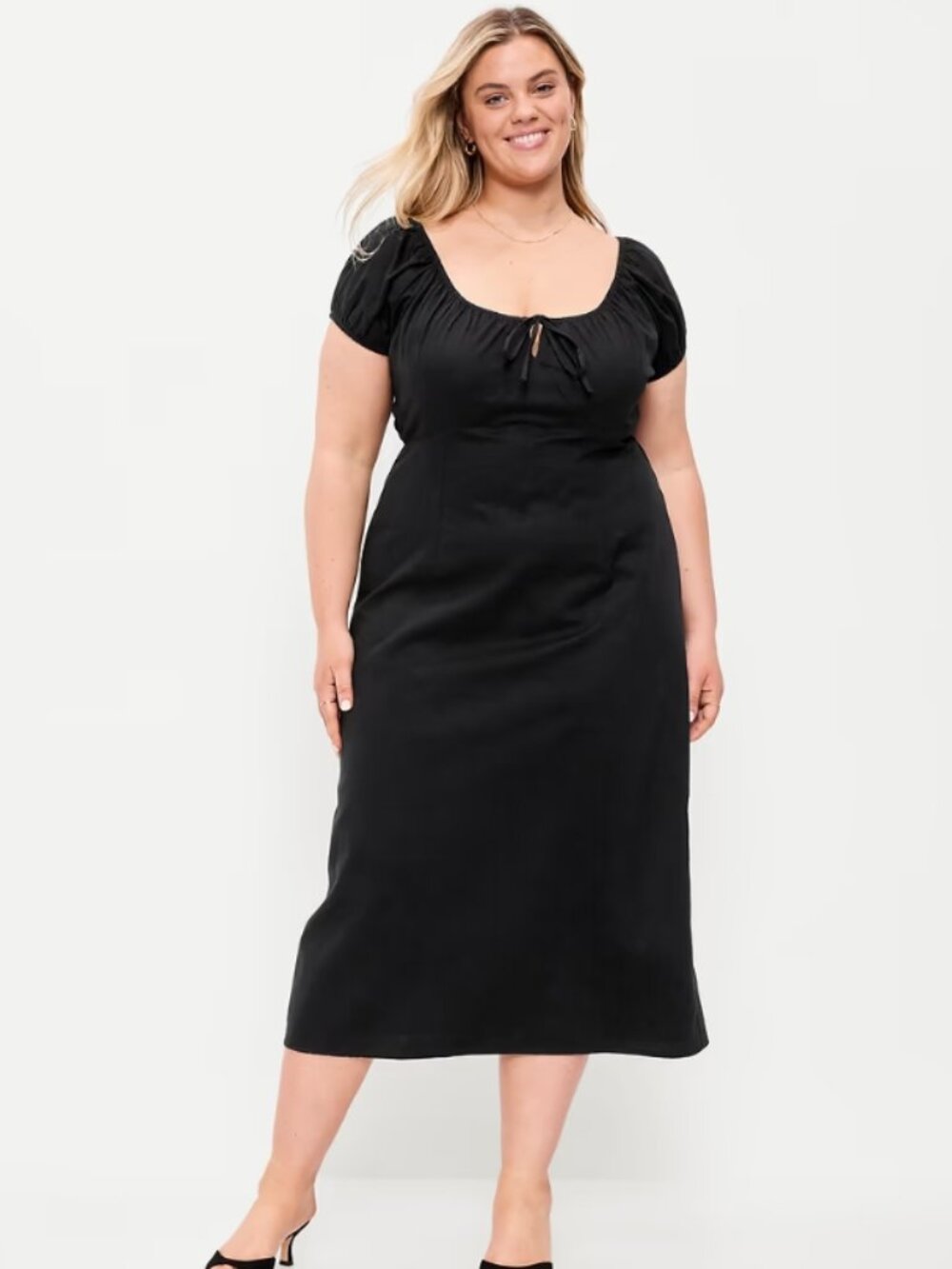Short-Sleeve Scoop-Neck Midi Dress